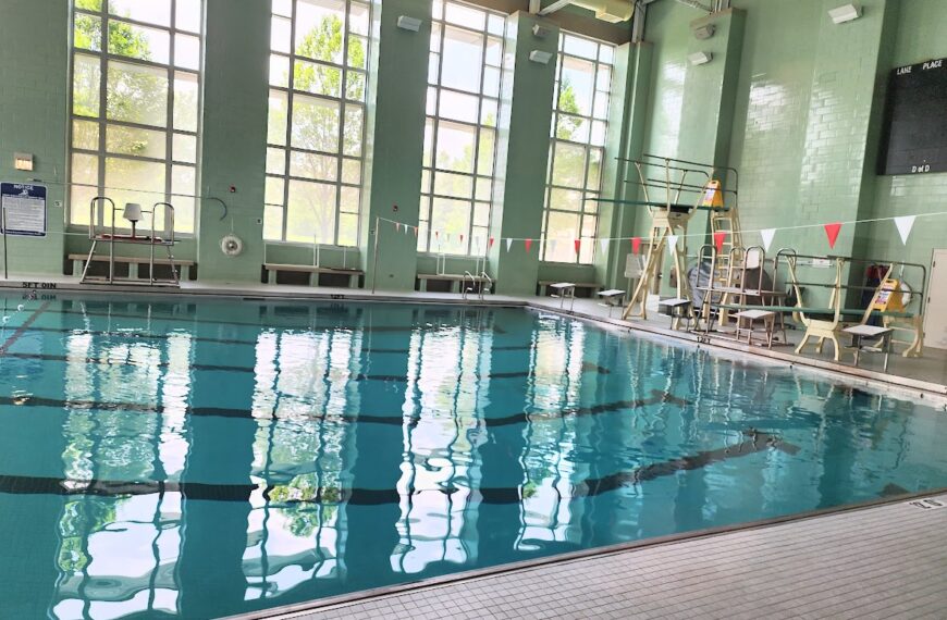 Dive into Fitness with Kennedy-King College’s Free Swimming Class